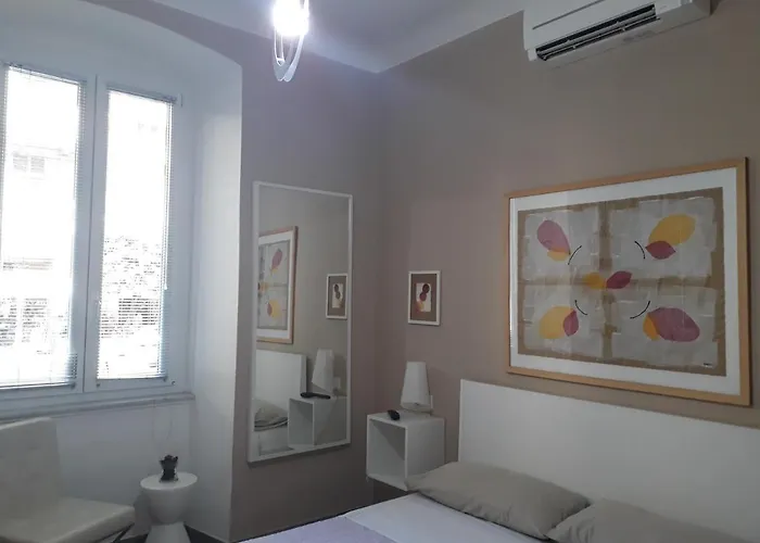 Le Farfalle 3* لا سبيتسْيا