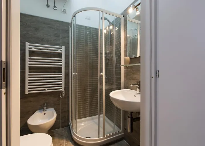 Le Farfalle لا سبيتسْيا