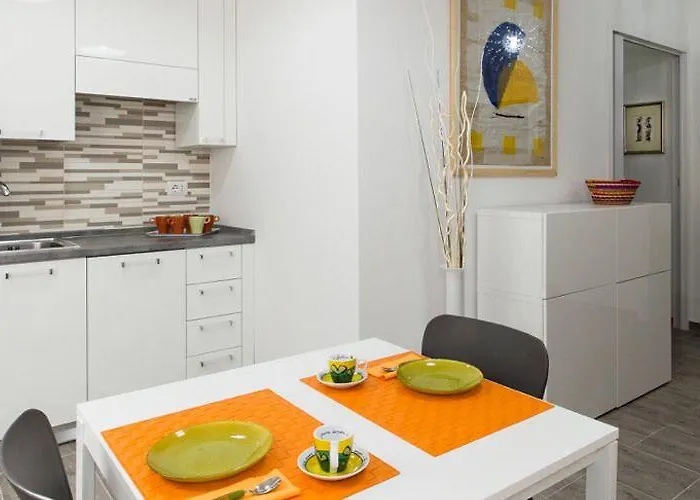 Le Farfalle بيت ضيافة